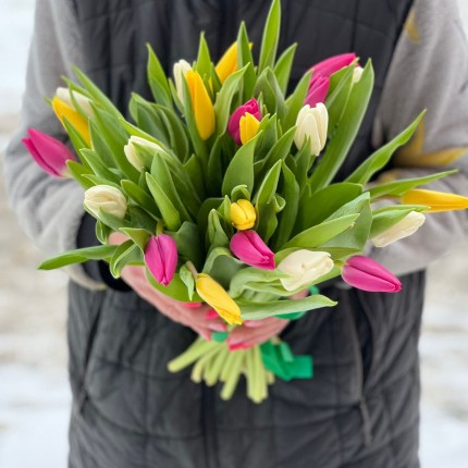 Букет из разноцветных тюльпанов - заказать с доставкой в Красноярске