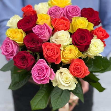 Букет из разноцветных роз - купить с доставкой в Красноярске