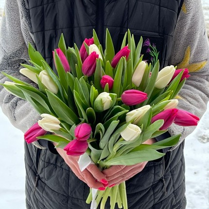 Букет из белых ирозовых тюльпанов - купить с доставкой в Красноярске